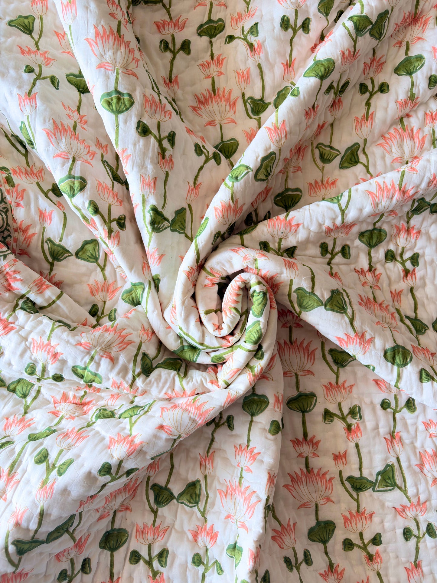 Pichola Lotus Reversible Cotton Quilt | Hand Block Printed Jaipuri Razai | Altaire Homes