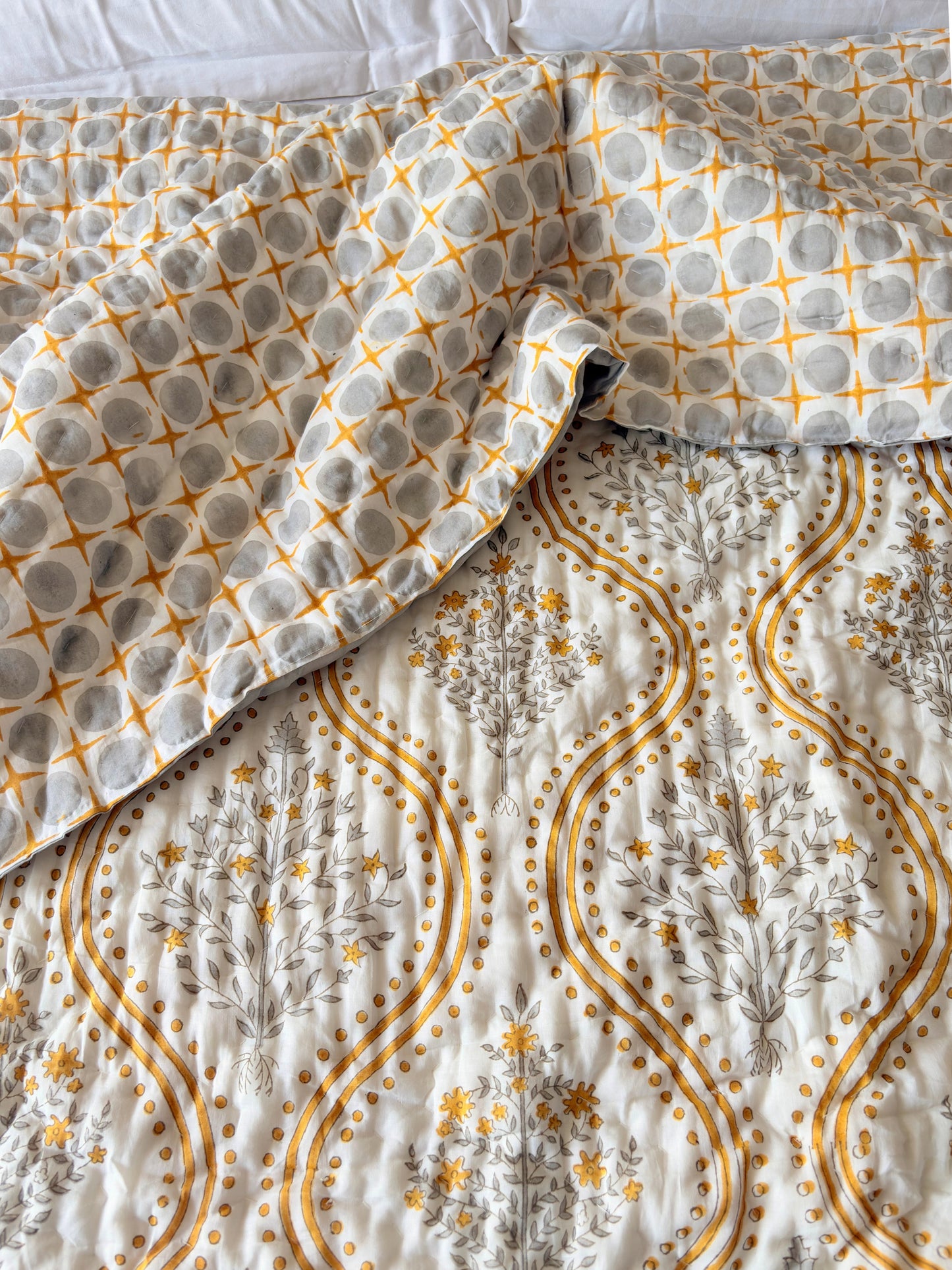 Jaisalmer Bloom Reversible Cotton Quilt | Hand Block Printed Jaipuri Razai | Altaire Homes