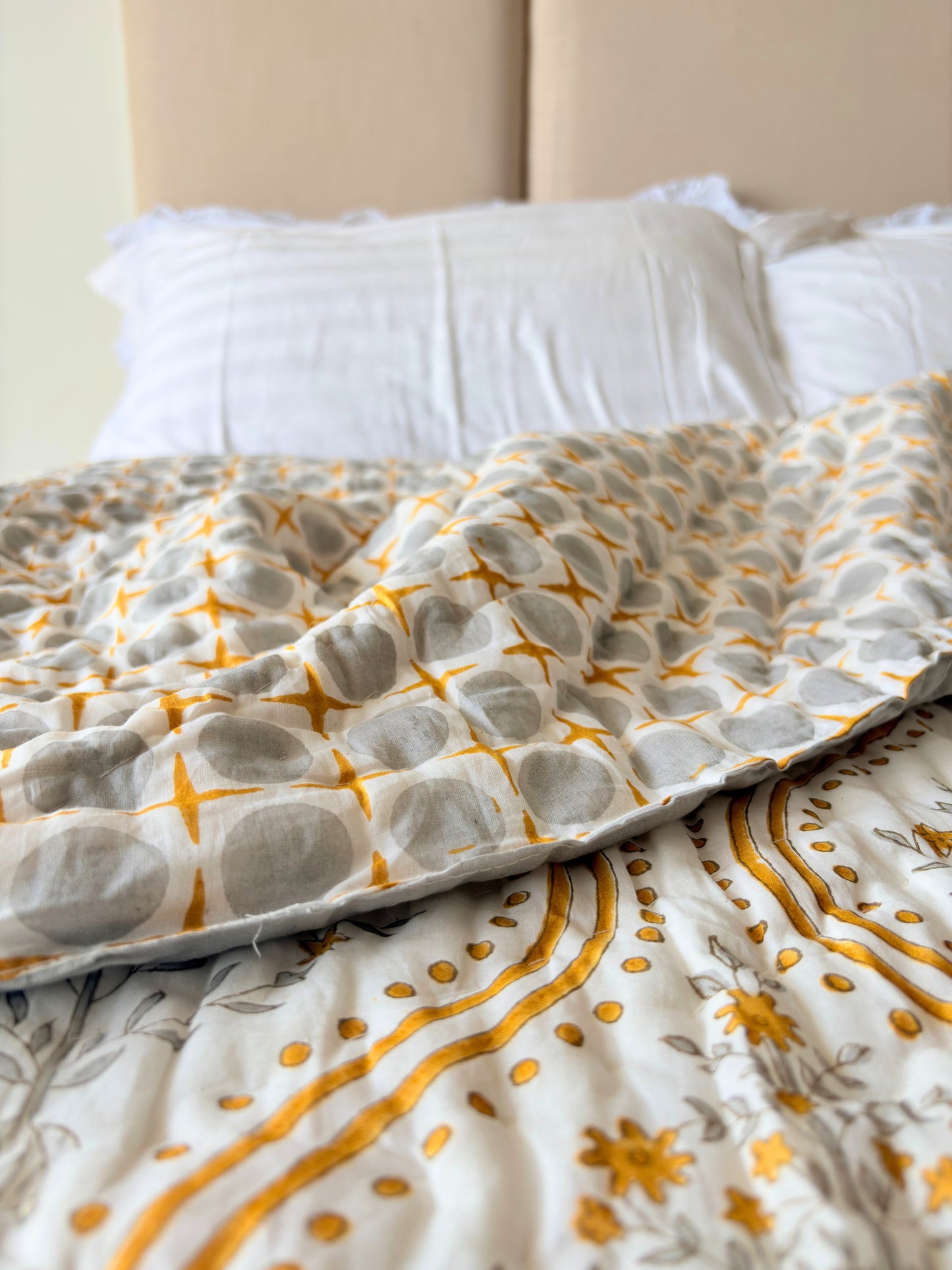 Jaisalmer Bloom Reversible Cotton Quilt | Hand Block Printed Jaipuri Razai | Altaire Homes