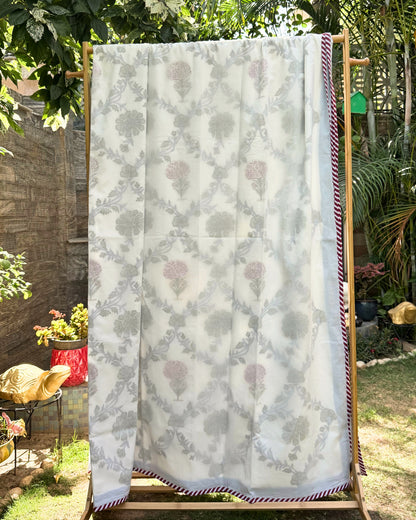 Bageecha Trails Block Print Dohar | Handcrafted Mulmul Dohar